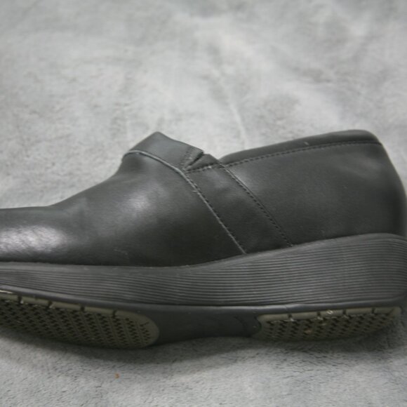 Softwalk Women's Clogs, Size 8, Black - Picture 2 of 4
